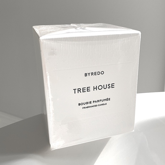 BYREDO TREE HOUSE CANDLE - Picture 2 of 5